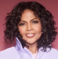 CeCe Winans