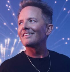 Chris Tomlin